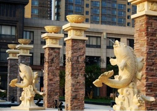 点击查看详细信息<br>标题：喷水鱼 阅读次数：2081