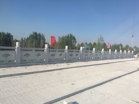 点击查看详细信息<br>标题：石雕栏杆 阅读次数：1458