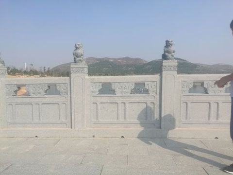 点击查看详细信息<br>标题：石雕栏杆 阅读次数：1692