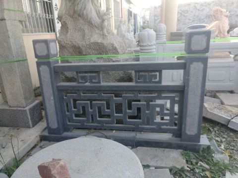 点击查看详细信息<br>标题：石雕栏杆 阅读次数：1722